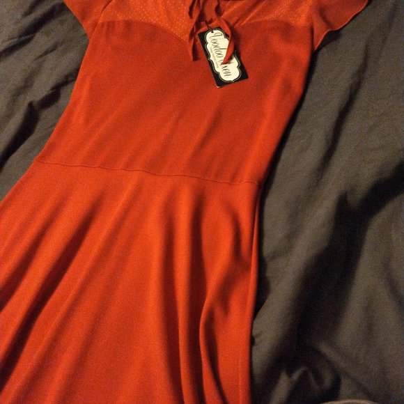 Voodoo vixen retro glam dress - Picture 4 of 5